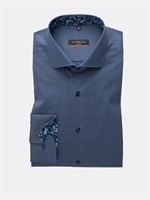 Eterna Slim Fit mørkeblå skjorte med kontrast mønster i krave og manchet. 8890 17 F142